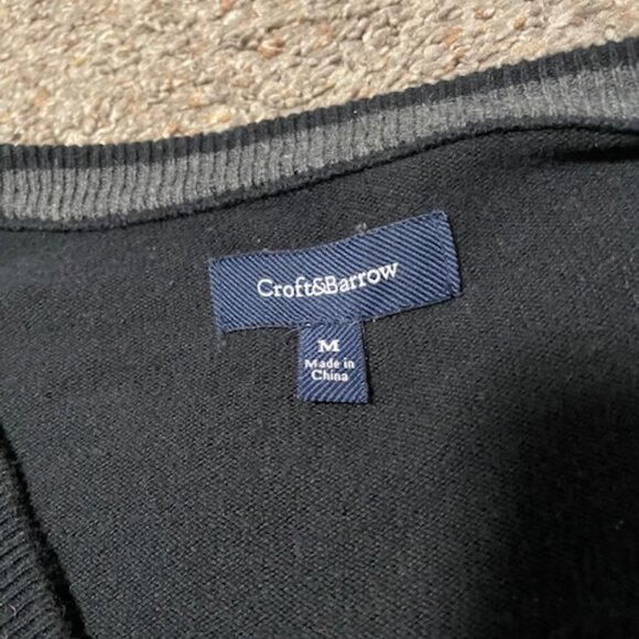 Croft & Barrow Men's Black Pullover Sweater - Picture 2 of 4